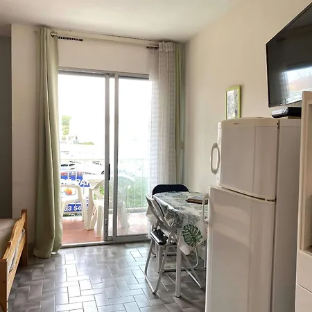 Appartement Avec Balcon A - Fr-1-553-317